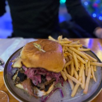 ROUTE 66 SMOKEHOUSE - Updated December 2024 - 330 Photos & 372 Reviews