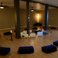 EssentialZen Yoga Studio - Setting up for a peaceful workshop