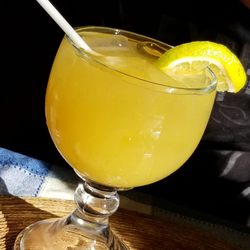 Restaurante Maria Isabel - Cadillac with 1800