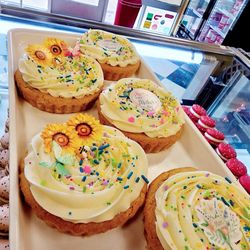 Miss Moffett’s Mystical Cupcakes - Mother's Day deep dish cookies
