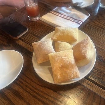 Barrel & Crow - Sweet Beignets (6) - Southern Near Me - Bethesda, Maryland