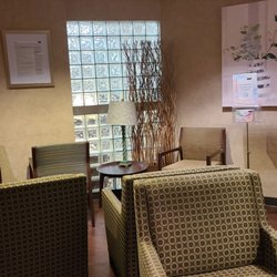 Charlotte Radiology - Medical Center Plaza Breast Center - Waiting room