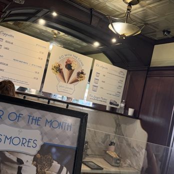 Gelato Paradiso - Ice Cream & Frozen Yogurt Near Me - Laguna Beach, California Gelato Paradiso - Ice Cream & Frozen Yogurt Near Me - Laguna Beach, California
