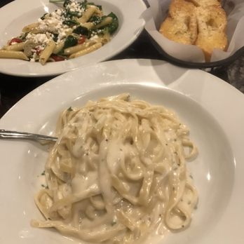 Anzios Italian Restaurant - Fettuccine Alfredo, Tuscan Pasta, Garlic Bread & Salad - Italian Near Me - Phoenix, Arizona Anzios Italian Restaurant - Fettuccine Alfredo, Tuscan Pasta, Garlic Bread & Salad - Italian Near Me - Phoenix, Arizona
