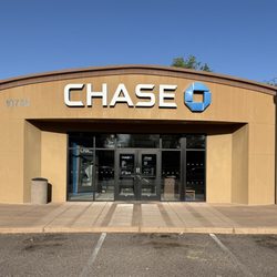 Chase Bank - Entrance