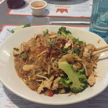 Salad King Restaurant - Thai Near Me - Toronto, Ontario Salad King Restaurant - Thai Near Me - Toronto, Ontario