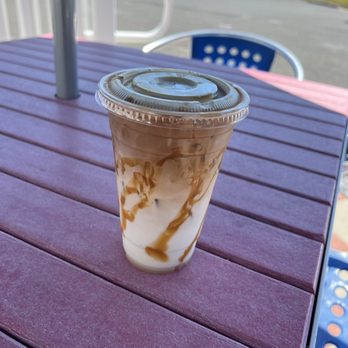 Bravado coffee cafe - Caramel Macchiato - Coffee & Tea Near Me - Villas, New Jersey