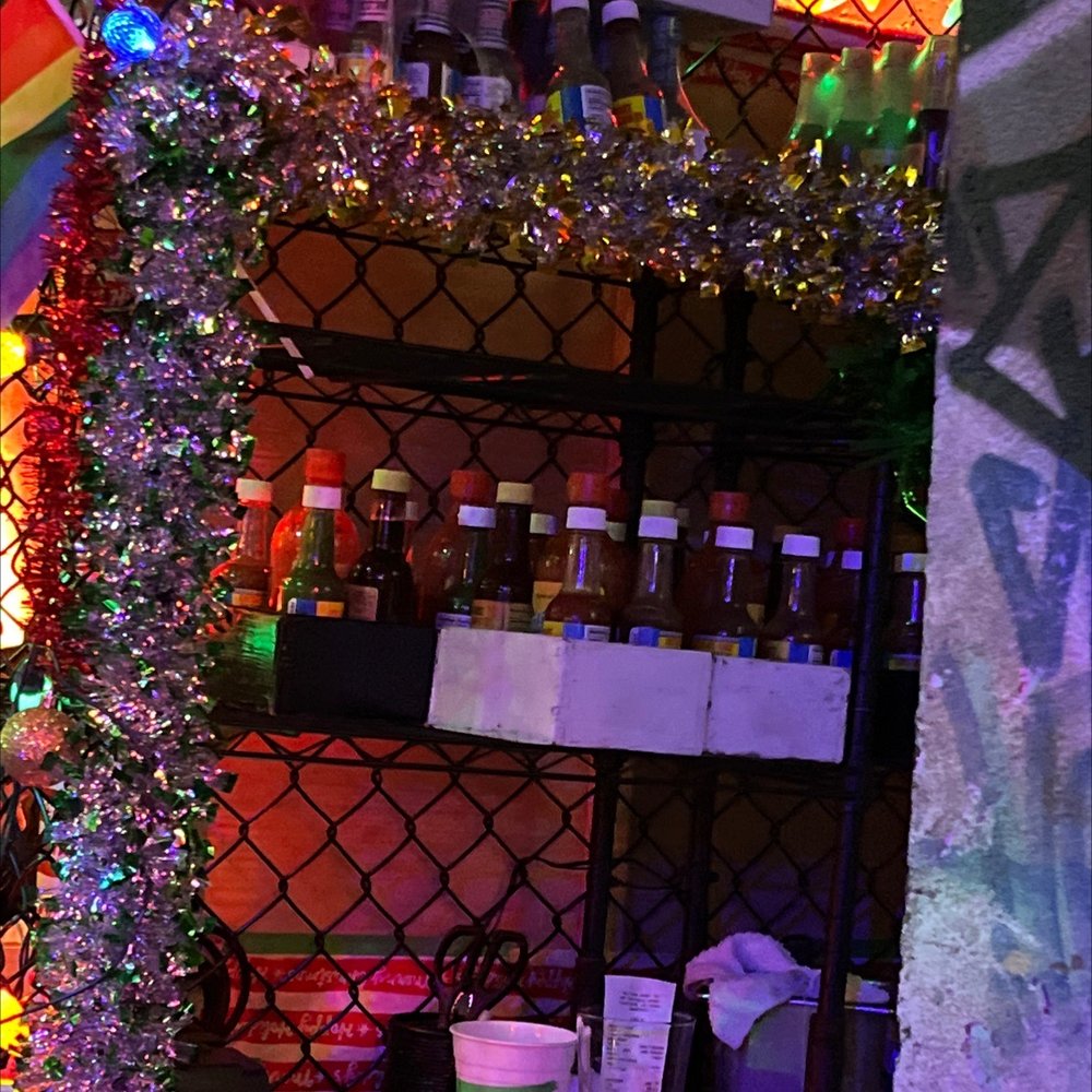pub image