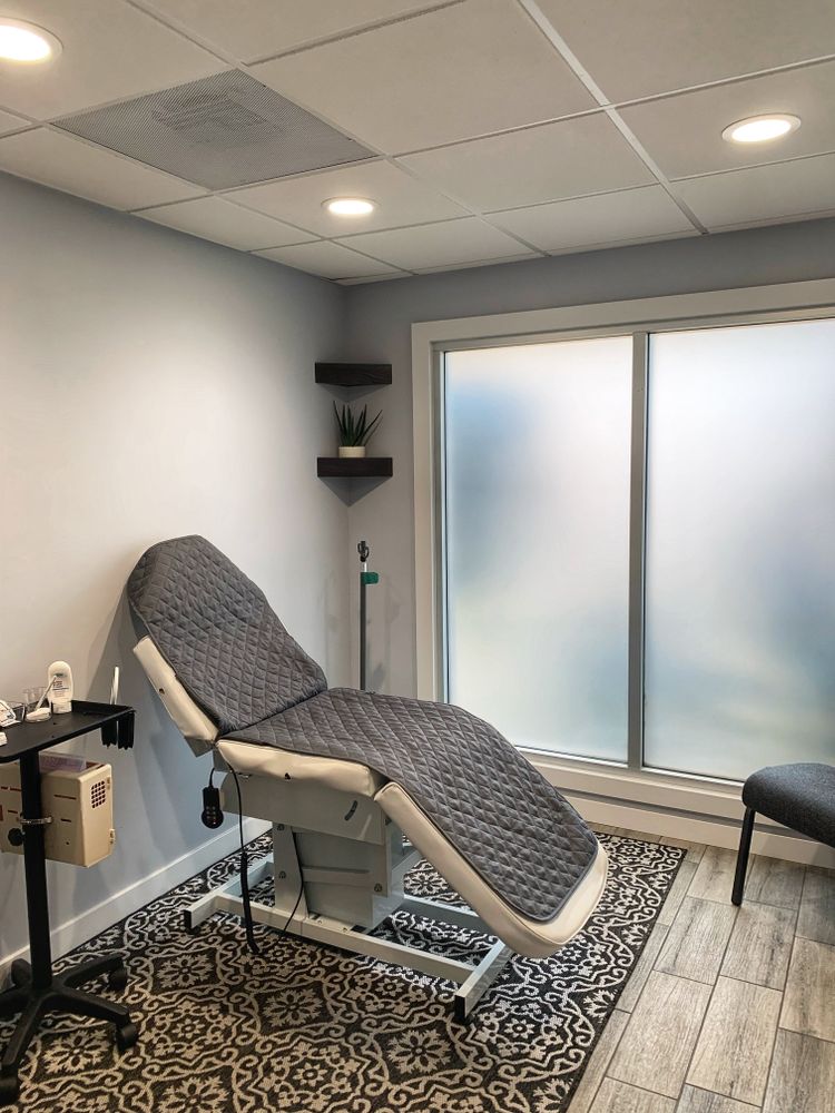 The Art of Aesthetic Medicine and Anti-Aging Logo