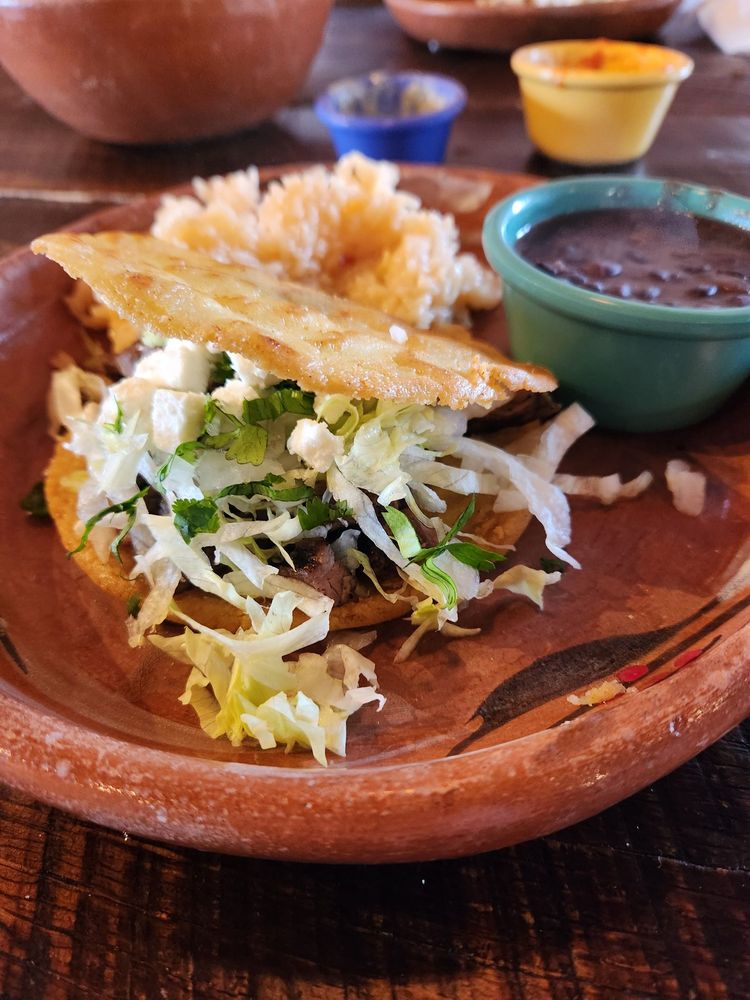 Beto El Poblano