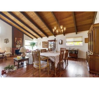 E.Z.A. Painting - Before photo of Living Room - Painters Near Me