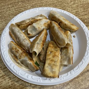Super Taste - 102. Fried Pork and Chive Dumplings(10) - Chinese Near Me - New York, New York