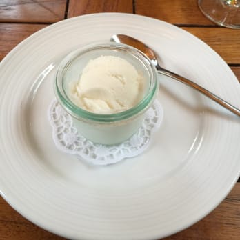 Maison Blue - French Near Me - Cologne, NW