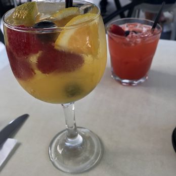 B Bistro + Bakery - White sangria - very tasty - Bakeries Near Me - Miami, Florida B Bistro + Bakery - White sangria - very tasty - Bakeries Near Me - Miami, Florida
