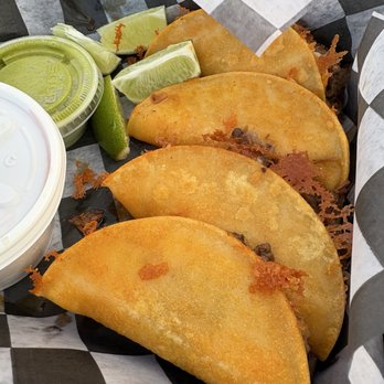 El Gordo's Grill - Quesobirria tacos - Food Trucks Near Me - Terlingua, Texas