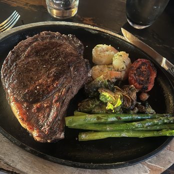Osage Restaurant - Ribeye - Seafood Near Me - Ridgedale, Missouri