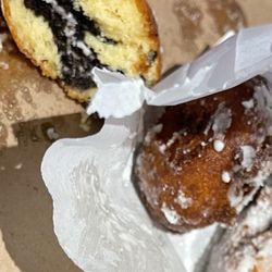 Hot Dog On A Stick - 5 piece fried oreos