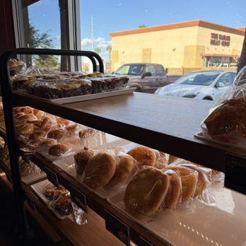 85°C Bakery Cafe-Enterprise - Shelf - Bakeries Near Me - Las Vegas, Nevada