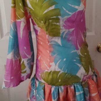 Shajessy Dreams - A nice summary bell sleeve dress.Giving off Hawaiian tropics vibes. I love this dress because it was originally a shower curtain. - Sewing & Alterations Near Me - Springfield, Massachusetts Shajessy Dreams - A nice summary bell sleeve dress.Giving off Hawaiian tropics vibes. I love this dress because it was originally a shower curtain. - Sewing & Alterations Near Me - Springfield, Massachusetts
