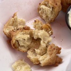Sam's Snack Bar - Non clam cakes?