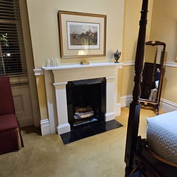 Presidents' Quarters Inn - Bed & Breakfast Near Me - Savannah, Georgia