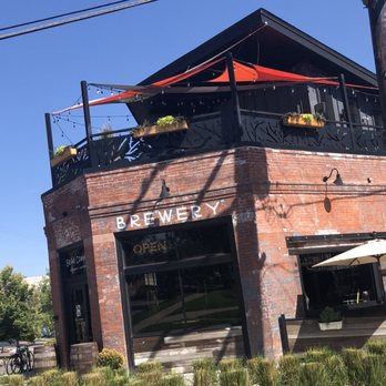 Briar Common Brewery + Eatery - Great curb appeal! - New American Near Me - Denver, Colorado Briar Common Brewery + Eatery - Great curb appeal! - New American Near Me - Denver, Colorado