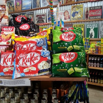 Rocket Fizz - Japanese KIT-KAT: green tea flavor, cookies & cream, passion fruit(yellow bag), dark chocolate (black bag) - Candy Stores Near Me - Irvine, California Rocket Fizz - Japanese KIT-KAT: green tea flavor, cookies & cream, passion fruit(yellow bag), dark chocolate (black bag) - Candy Stores Near Me - Irvine, California