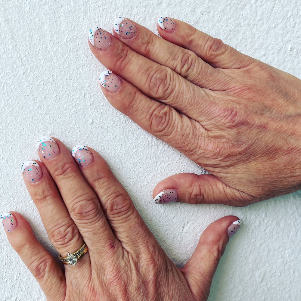 FEMME BEAUTE NAIL LOUNGE AND BEAUTE BAR Updated June 2024 148 Photos 31 5th St, Gretna