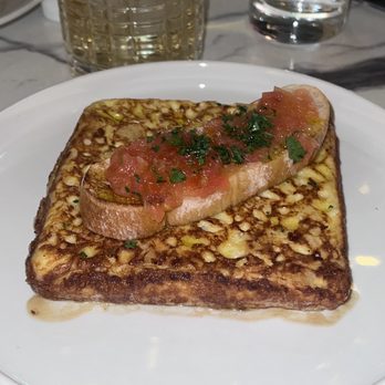 El Born - Spanish Near Me - Brooklyn, New York