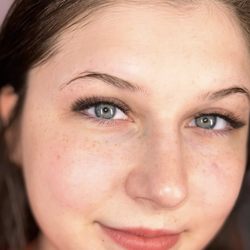 Javen Laustrup Lashes - Book your appointment today!