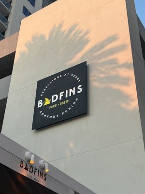 Badfins Food + Brew by null
