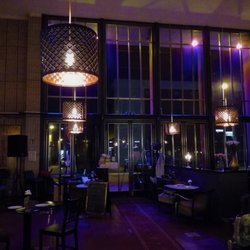 Aga's - Tapas-Lokal in einem ehemaligen Bahnhofsgebäude - ich mag das Ambiente