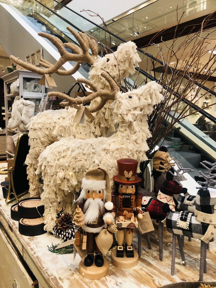 ARHAUS Updated August 2024 36 Photos & 50 Reviews 5000 Westheimer