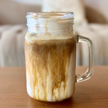 Sardi Peruvian Cuisine - Iced caramel macchiato for the summer - Peruvian Near Me - Wilton Manors, Florida Sardi Peruvian Cuisine - Iced caramel macchiato for the summer - Peruvian Near Me - Wilton Manors, Florida