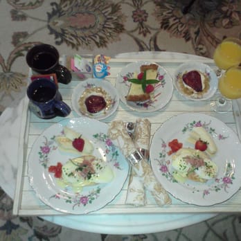 Ann Bean Mansion - Absolutely beautiful breakfast brought to our room - Bed & Breakfast Near Me - Stillwater, Minnesota Ann Bean Mansion - Absolutely beautiful breakfast brought to our room - Bed & Breakfast Near Me - Stillwater, Minnesota