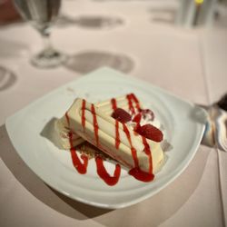 The Range Steakhouse - Range's Signature Ny Cheesecake