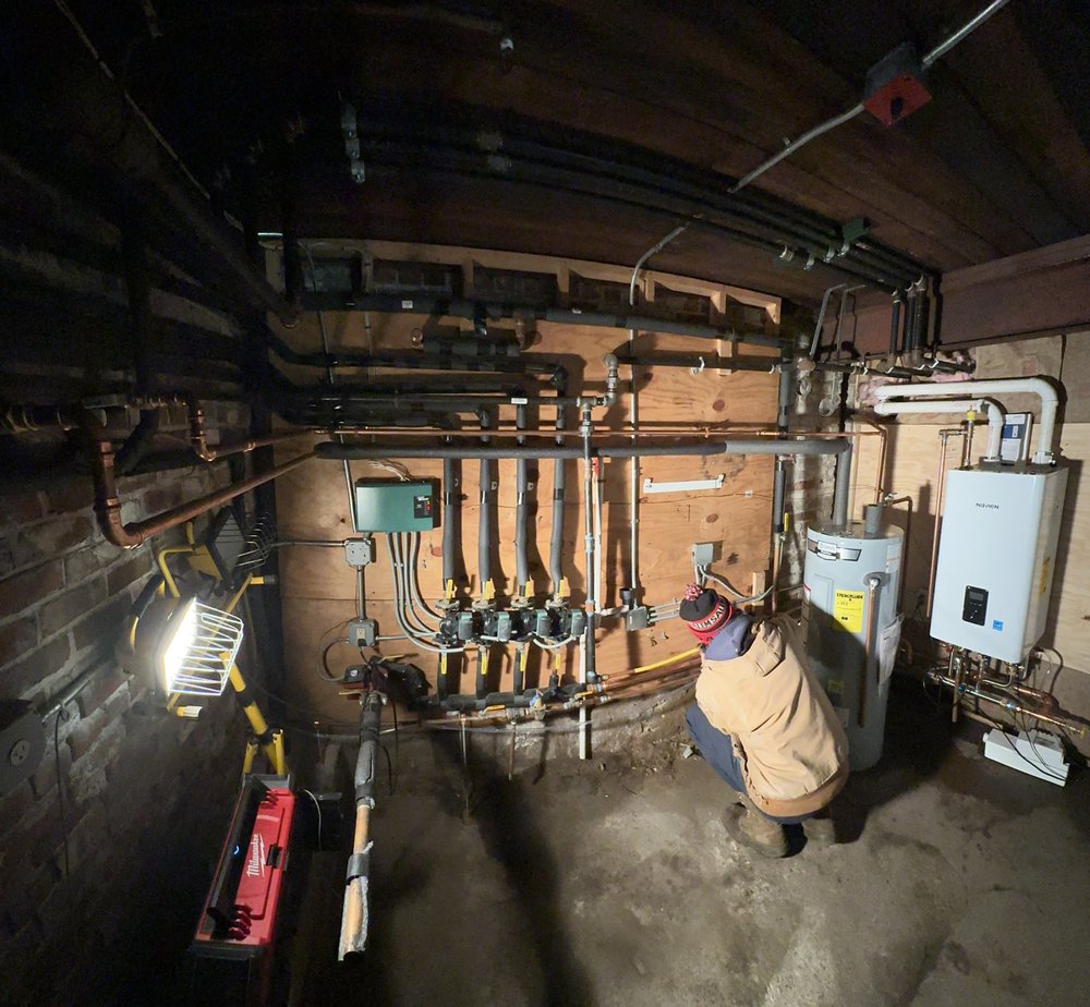 Slide of Fellowship Plumbing & Mechanical