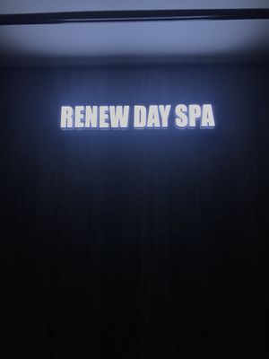 Renew Day Spa 2 by null