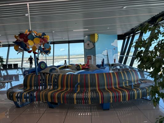 Leonardo da Vinci International Airport by null