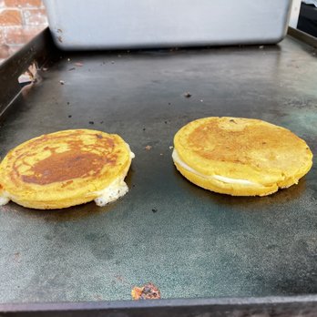 Mozzarepas - Get two! - Food Trucks Near Me - Phoenix, Arizona