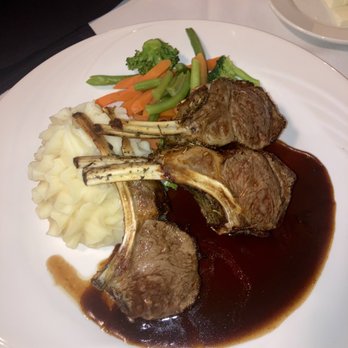 Fernando's Grille - Lamb chops special (cooked to perfection--came with 3 meaty ones) - American Near Me - Hightstown, New Jersey