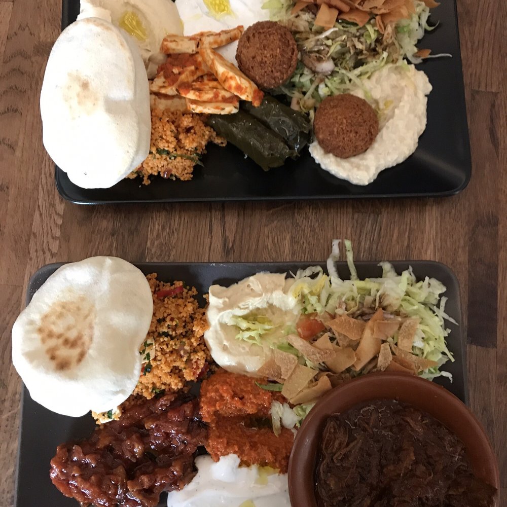 Meza Mix - Vegetarian plate with falafel and halloumi Beefs plate below - Lebanese Near Me - Gothenburg, O