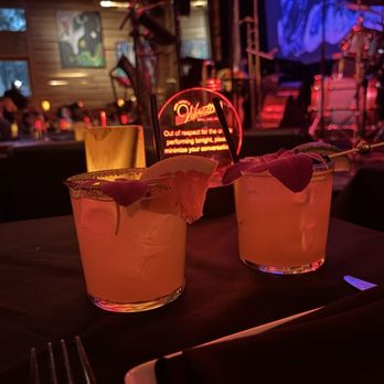 Vibrato Grill Jazz - Jazz & Blues Near Me - Los Angeles, California Vibrato Grill Jazz - Jazz & Blues Near Me - Los Angeles, California