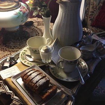 Schuster Mansion Bed & Breakfast - Nice Special touch, coffee tray left outside our room!! - Bed & Breakfast Near Me - Milwaukee, Wisconsin Schuster Mansion Bed & Breakfast - Nice Special touch, coffee tray left outside our room!! - Bed & Breakfast Near Me - Milwaukee, Wisconsin