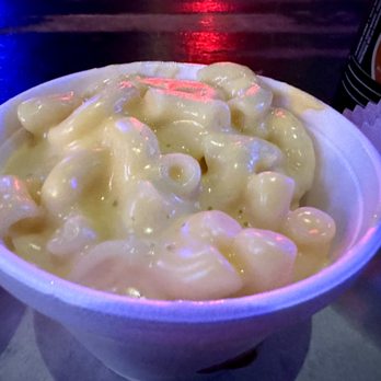 Rippy's Bar & Grill - Mac & Cheese - Barbeque Near Me - Nashville, Tennessee
