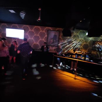 Cardiff & Cocktails - Inside/ dance area - Lounges Near Me - Campbell, California Cardiff & Cocktails - Inside/ dance area - Lounges Near Me - Campbell, California