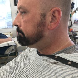 Ocean Drive Barber Shop - Beard trim