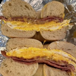 Henry’s Bagel Cafe