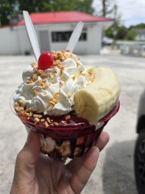 Lazy Sundaes by null