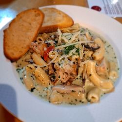 Dom De Luca's Restaurant